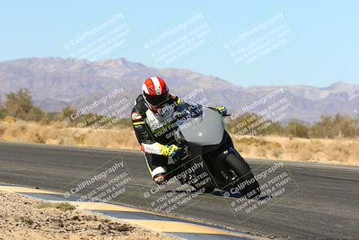 media/Feb-13-2022-SoCal Trackdays (Sun) [[c9210d39ca]]/Turn 7 Inside (1040am)/